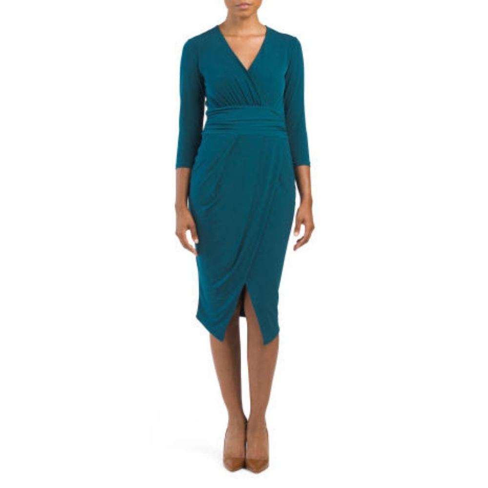NWOT- Women Ruched Waist Tricot Jersey Dress